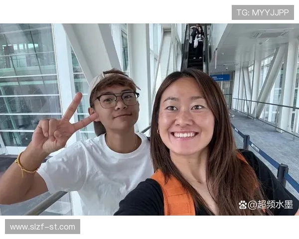 武汉女足迎战奥克兰联 王霜吴海燕姚伟携手首发出击